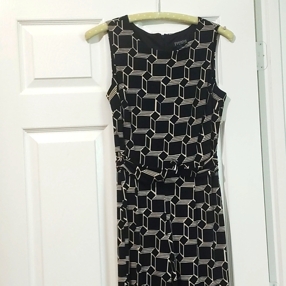 Black and Tan Squares Women's Jumpsuit. Size 6 In Excellent Condition.